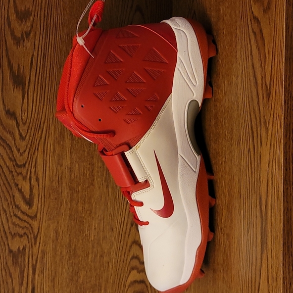 Nike Flywire Cleats NWOT - Picture 5 of 10